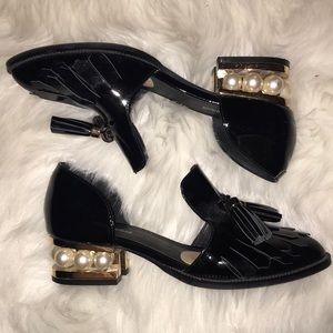 Pearl-heeled Jeffrey Campbell shoes! ✨